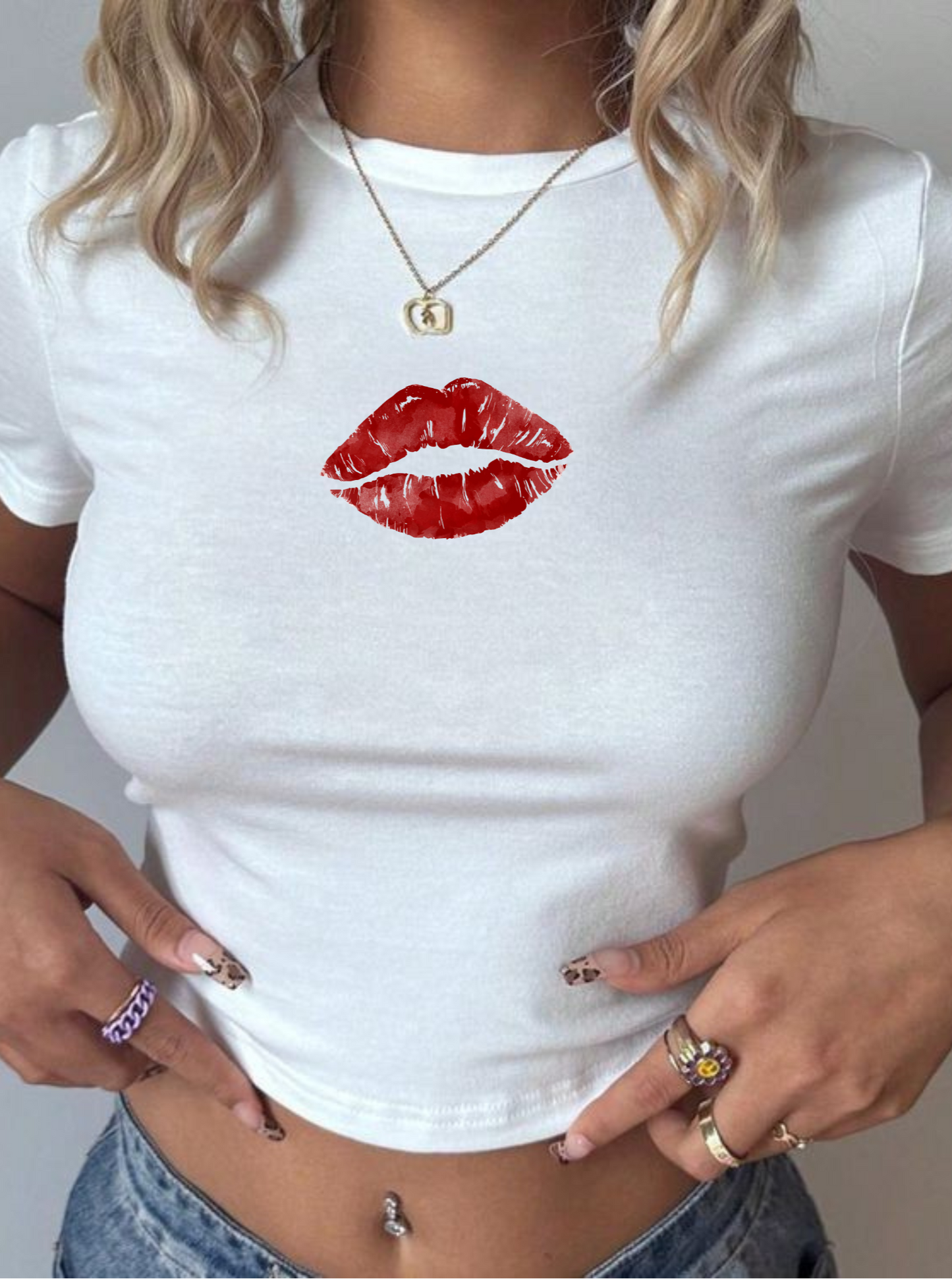 Kiss Lips Tee
